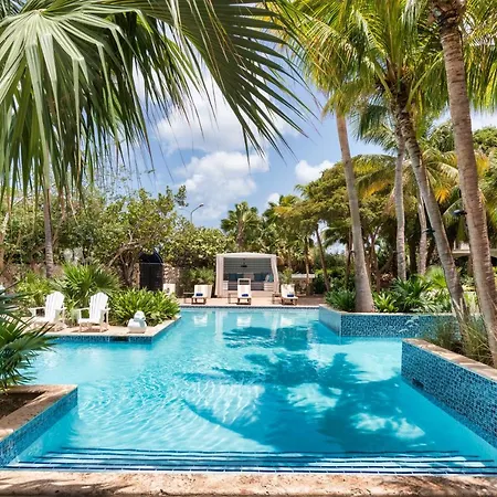 Floris Suite Hotel - Spa & Beach Club - Adults Only